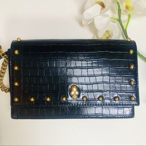 Like Dreams Crossbody Bag With Gold Hardware